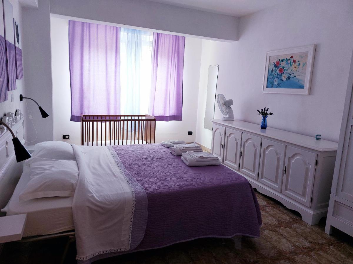 Agriturismo Giorgi Appartamenti In Riviera Ligure 阿尔本加 外观 照片