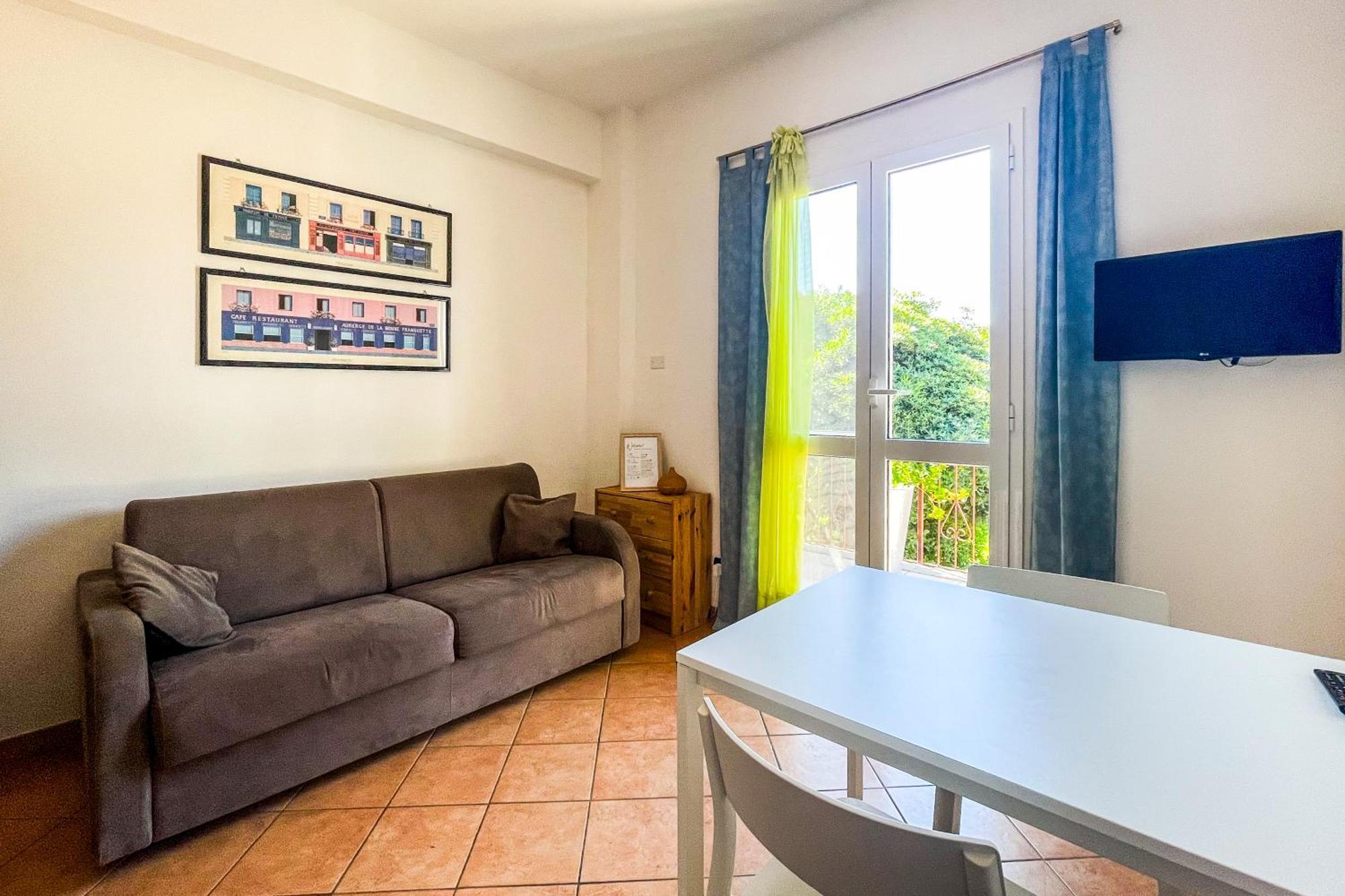 Agriturismo Giorgi Appartamenti In Riviera Ligure 阿尔本加 外观 照片