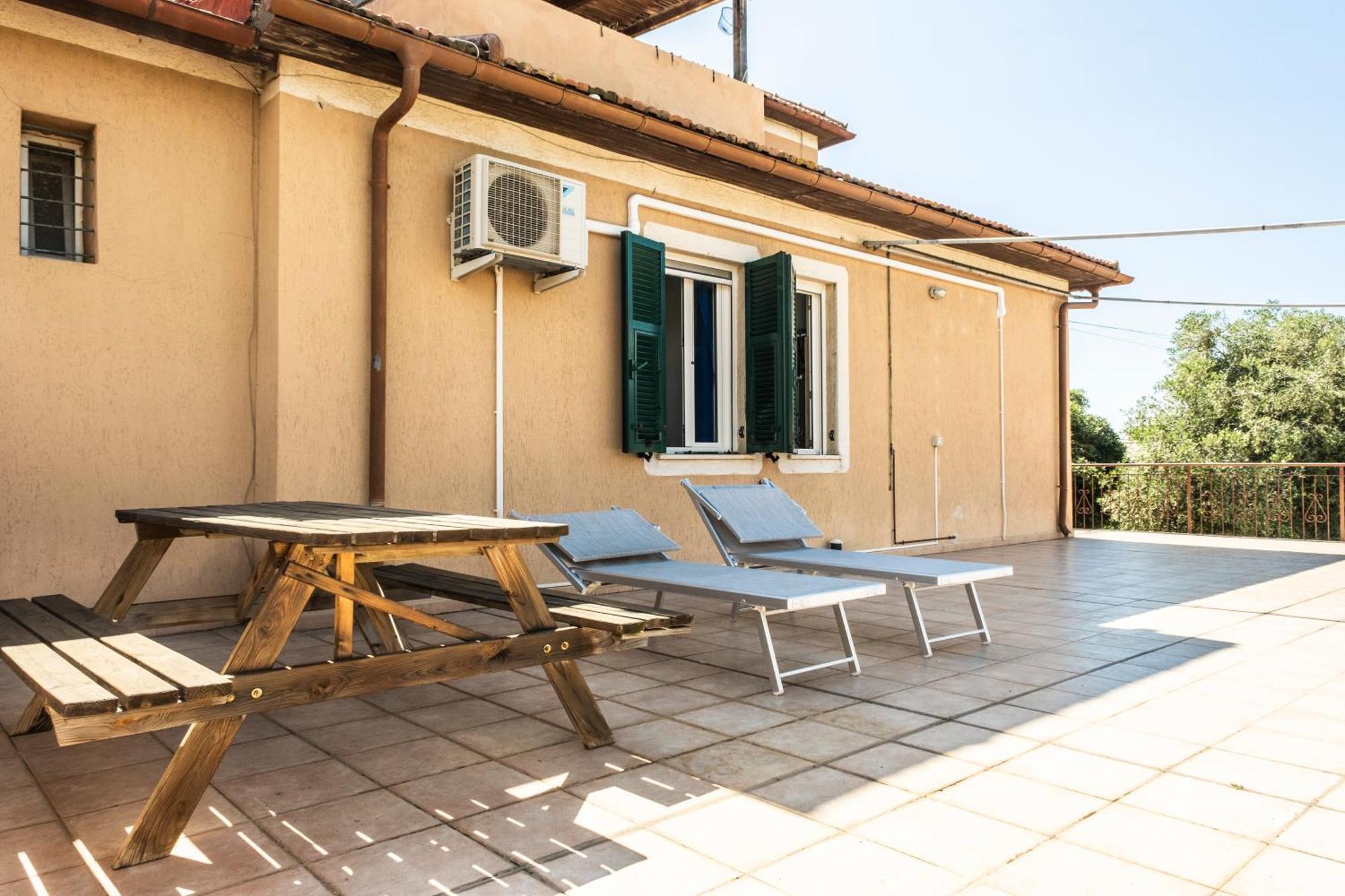 Agriturismo Giorgi Appartamenti In Riviera Ligure 阿尔本加 外观 照片