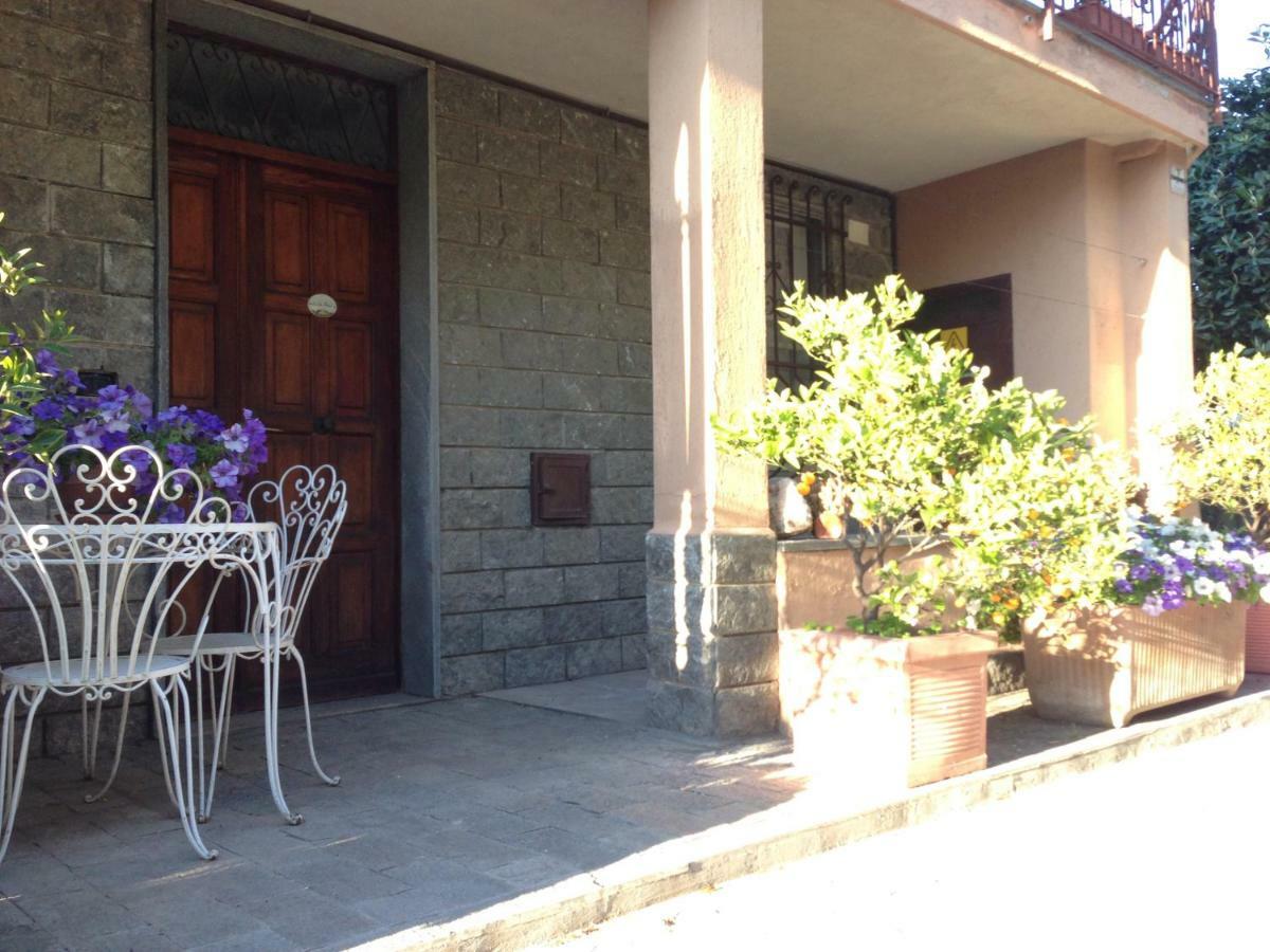 Agriturismo Giorgi Appartamenti In Riviera Ligure 阿尔本加 外观 照片
